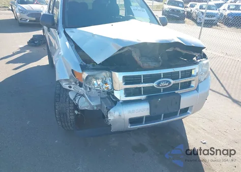 2012 Ford Escape Xlt из США, поврежденный, VIN 1FMCU0DG7CKC68752